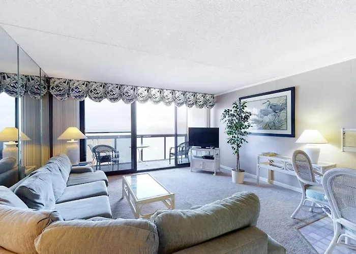 Holiday home Sunny Beachfront With Balcony Ac Pools & Gym Ocean City