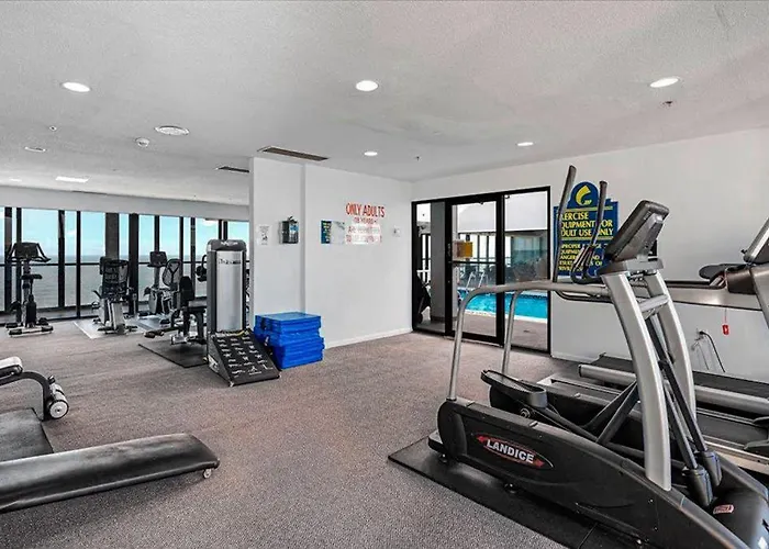 Holiday home Sunny Beachfront With Balcony Ac Pools & Gym *